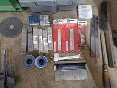 NIB Snap Blades, Scraper Blades & Utility Blades, Wire Brushes, Drill Bits, Plastic Tubs