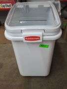 Rubbermaid Ingredients Bin