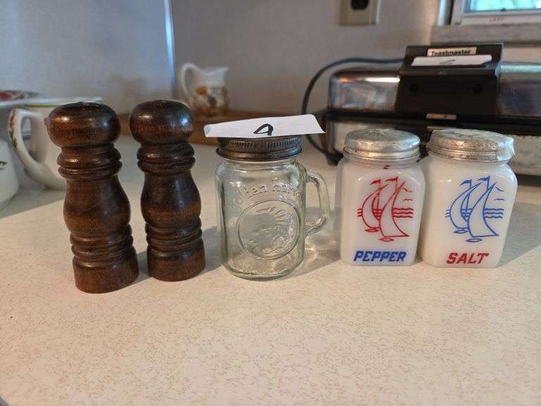 5 Salt & Pepper Shakers