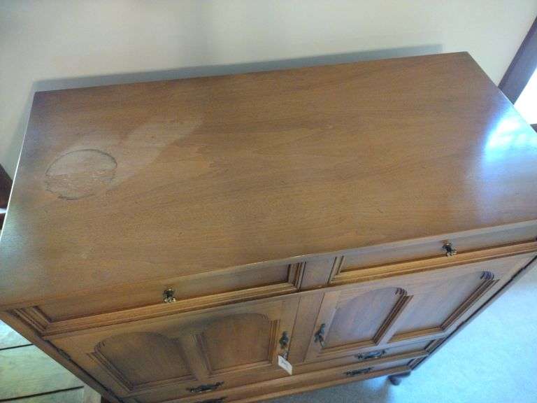 Vintage MCM Dresser Approx 38"x46"x19"