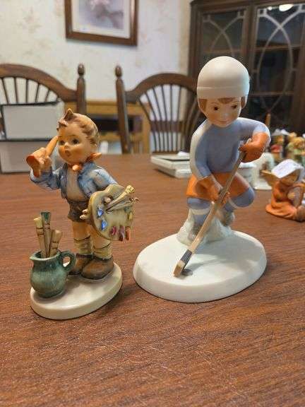 2 Goebel Figurines The Artist-Amerikids
