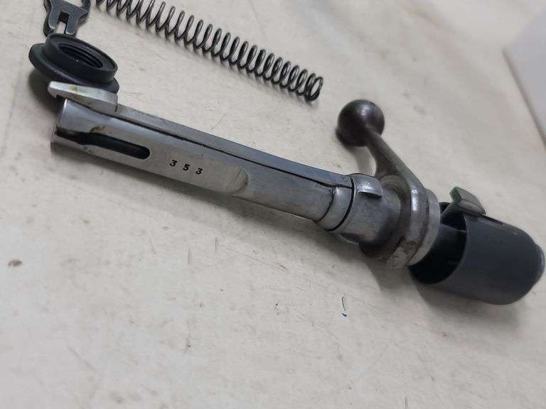 Bolt assembly for a Swiss Vetterelli (43)