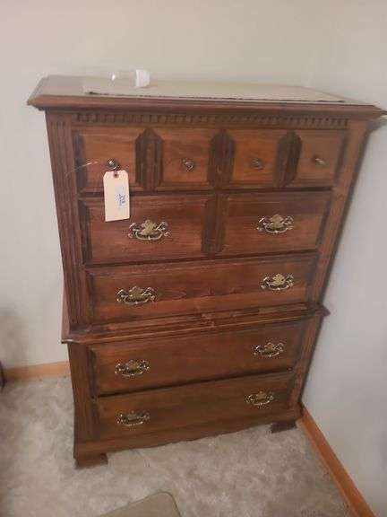 5 Drawer Wooden Dresser
