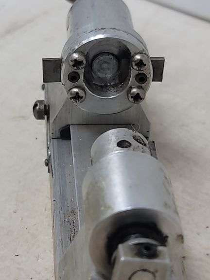Smiley case trimmer