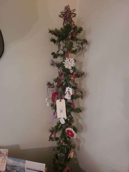 Rustic Christmas Tree & Ornaments