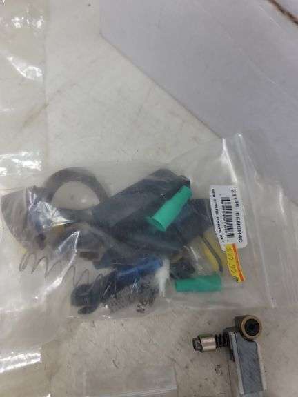 Dillon press parts (550 & Square B)
