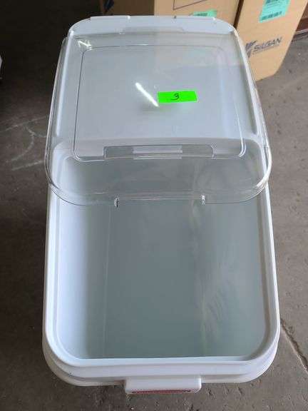 Rubbermaid® Mobile Ingredient Bin - Approx. 29 x 18 x 29