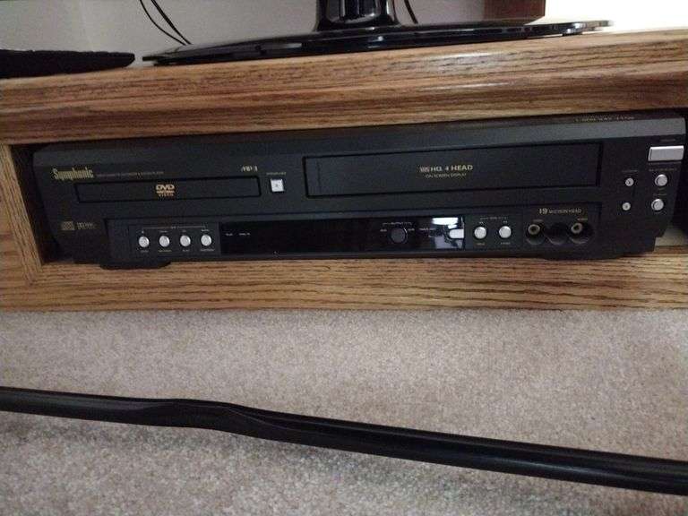 42" LG TV, Oak Floor Stand Approx 33"x8"x19", Symphonic DVD, VHS Player - Works