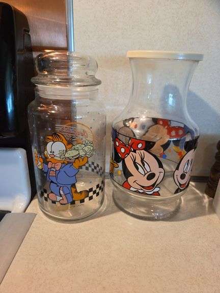Mickey & Minnie Juice Jar, Garfield Jar