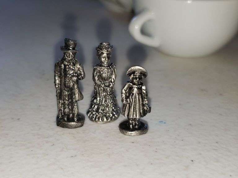 9 Miniature Metal Figurines (Wagon Wheel Broken)