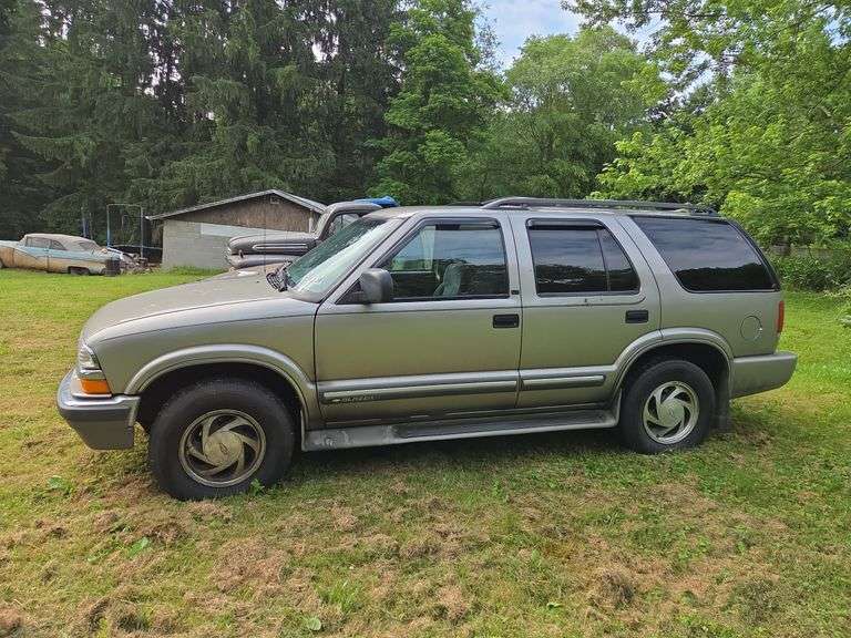 2001 Chevy Blazer Runs & Drives Good Tires
