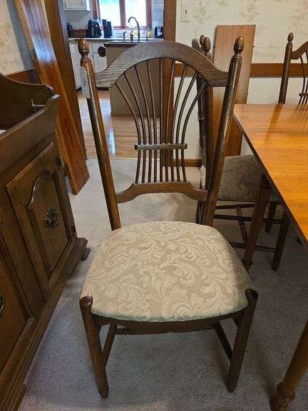 Drop Leaf Dining Table W/ 6 Chairs & 2 Leaves- Table Pads Approx 28" x 44" x 29" Tall Each Drop Leaf 21 1/2"-Each Leaf 11"
