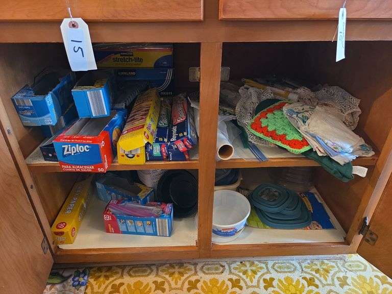 Plastic Ware, Baggies, Plastic Wrap, Pot Holders, Placemats
