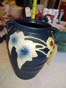 Roseville Pottery Vase Approx 7"