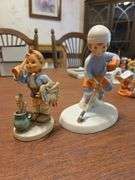 2 Goebel Figurines The Artist-Amerikids