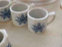 15 Piece Honghua Craft Miniature Tea Set (Cream Dish Missing Lid)