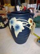 Roseville Pottery Vase Approx 7"
