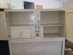Vintage Two-Piece Hoosier Cabinet, Porcelain Top Bottom with Roll-Up Pantry, Bread Box and Flour Chute and Sifter, Approx. 69x40x23
