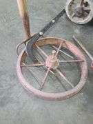 5" Vise, Pitchfork, & Wagon Wheel