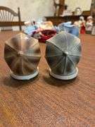 2 Geobel Figurines Raining Days