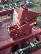 Ferris ProCut Z Zero Turn Lawn Mower , Approx. 52in Deck Runs & Drives New Battery Disconnected, 1299 Hours, Seat Rotted