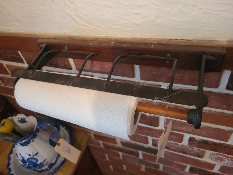 Antique Cast Iron Pioua Paper Towel Holder (Needs Removal)