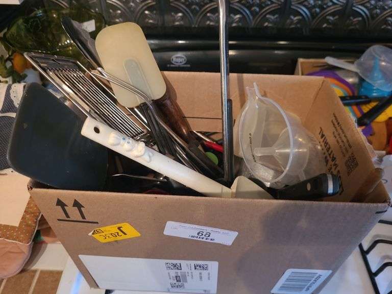 Utensils, Measuring Cups, & Napkin Holder