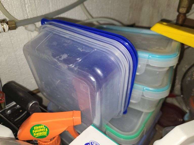 Large Assortment of Cleaning Supplies & Plasticware (Partials)