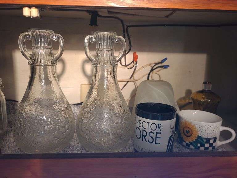 Plasticware, Glasses, & Mugs
