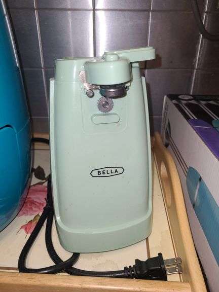 Bella Can Opener