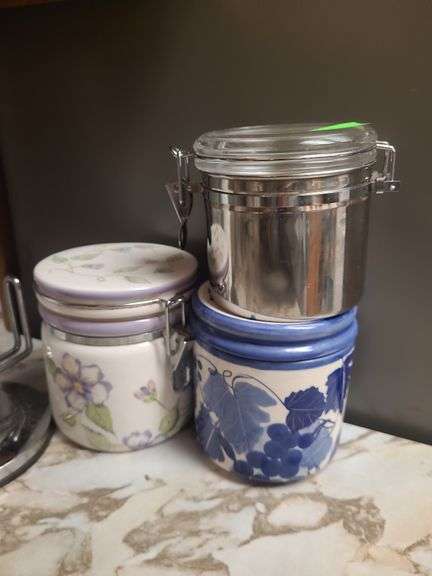 3 Canisters And Paper Towel Holder