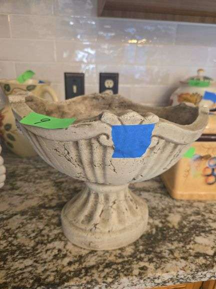 Plaster Garden Urn Approx. 12x10x9.5