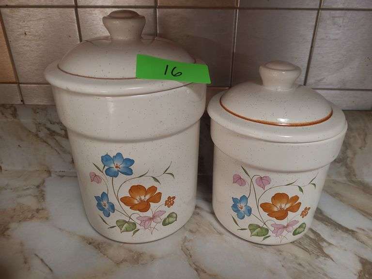 2 Canisters