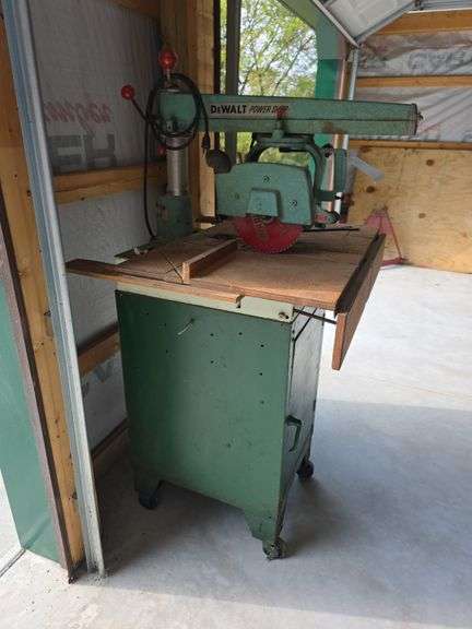 DeWalt Radial Arm Saw - Works