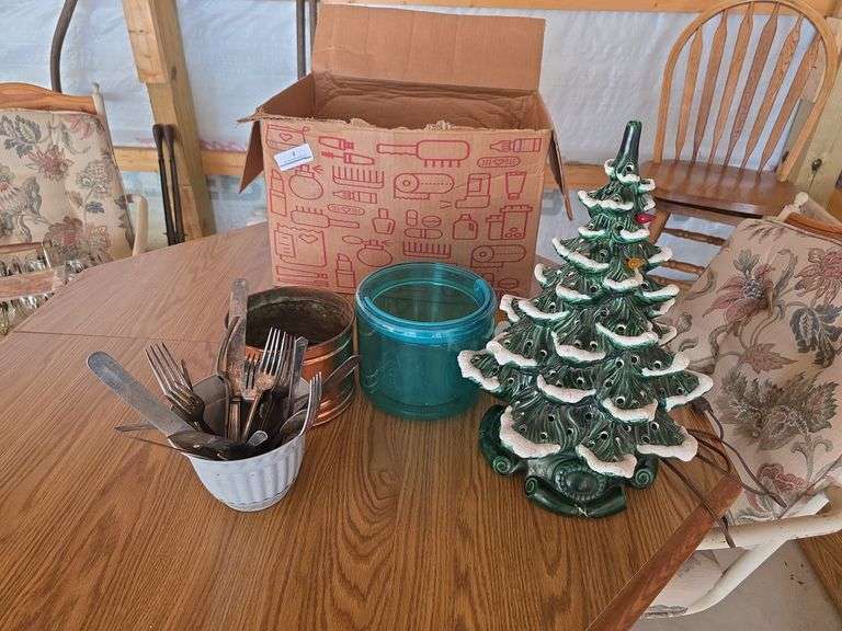 Rogers Bros. Silver Plateware - Ceramic Tree