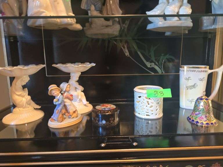 Assorted Decor (Approx 7 Pcs)