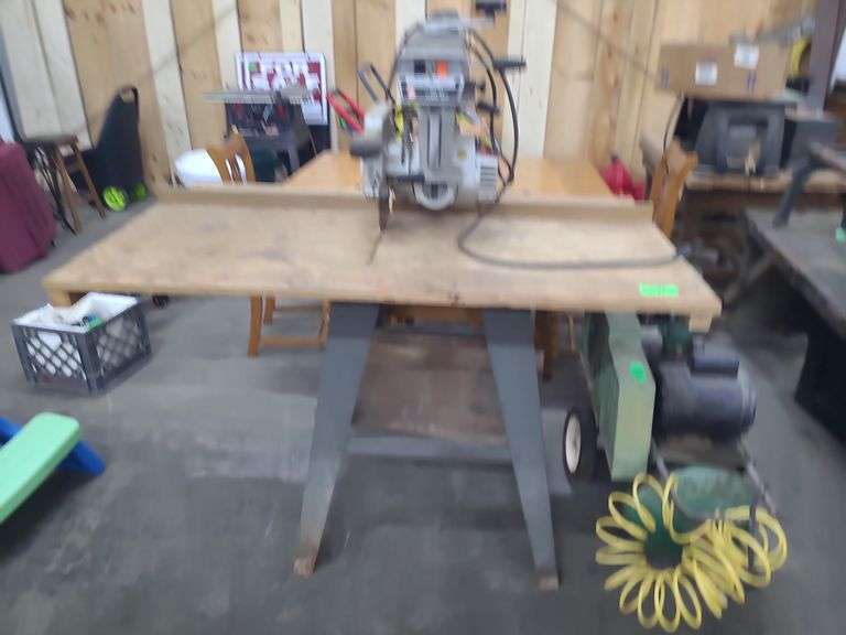 Black & Decker Deluxe Power Shop (Motor Hums Doesn't Spin)