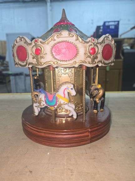 Waco Melody in Motion "The Carousel" Musical Figurine