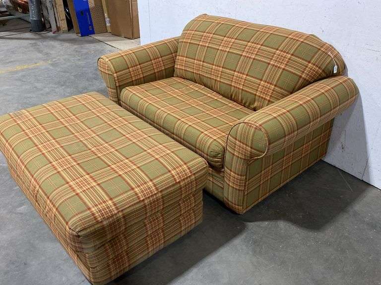 Nice and clean Klausner loveseat sleeper with ottoman