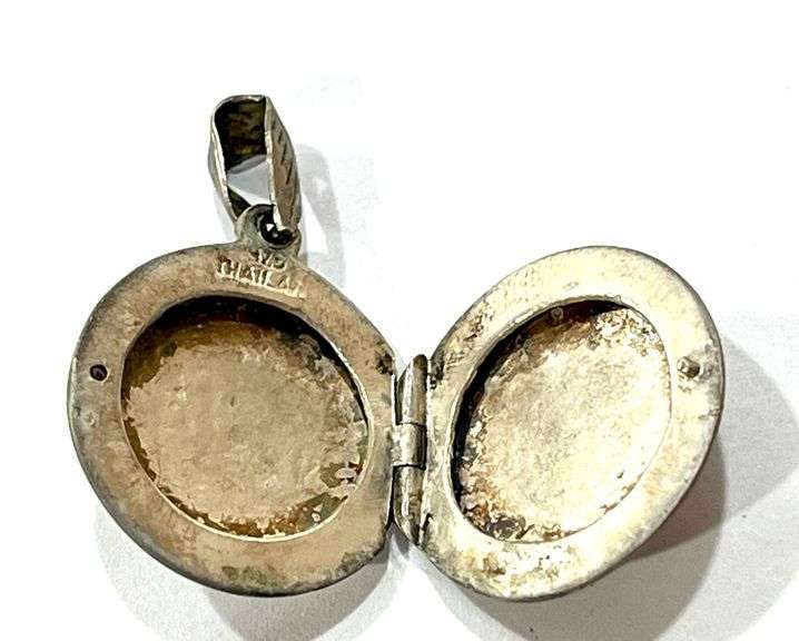 13.7 Grams Sterling Silver Pendants