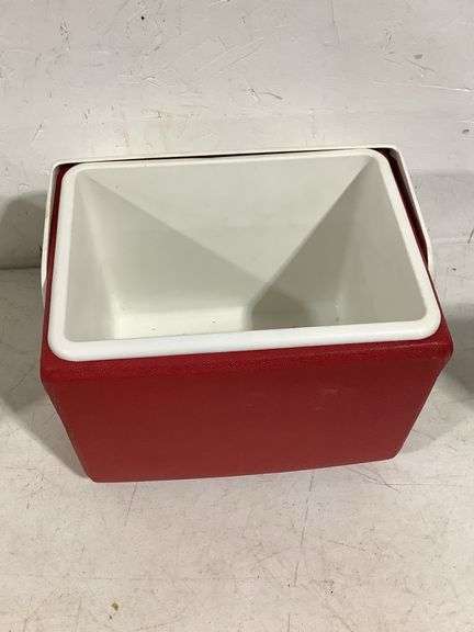 Igloo Little Playmate Coolers