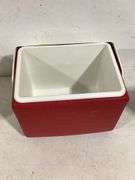 Igloo Little Playmate Coolers