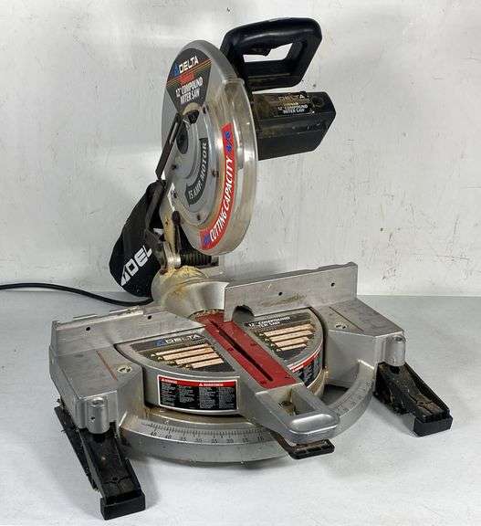 Delta Sidekick 12 inch compound miter saw - Black And Gold Auctions