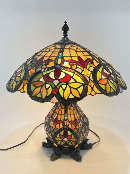 Tiffany Style Stained Glass Lamp