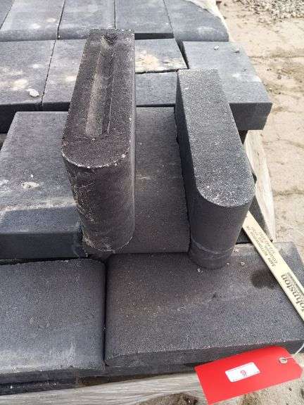 Concrete Block with Rounded Edge