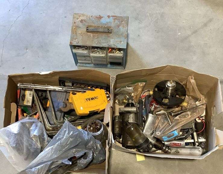 Miscellaneous Tools Lot - Black And Gold Auctions