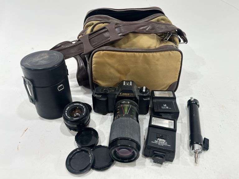VTG Canon Camera, Lenses, Flashes & Case - Black And Gold Auctions