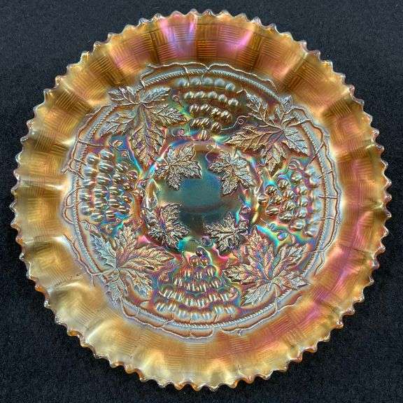 Marigold Northwood Grape & Cable Pie Crust Edge Carnival Glass Bowl, 8 1/2" Wide