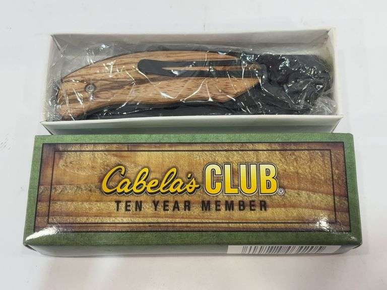 New Cabelas Club 10 Year Knife