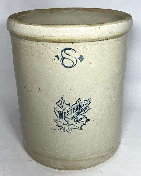 8 Gallon Beige Western Stoneware Crock